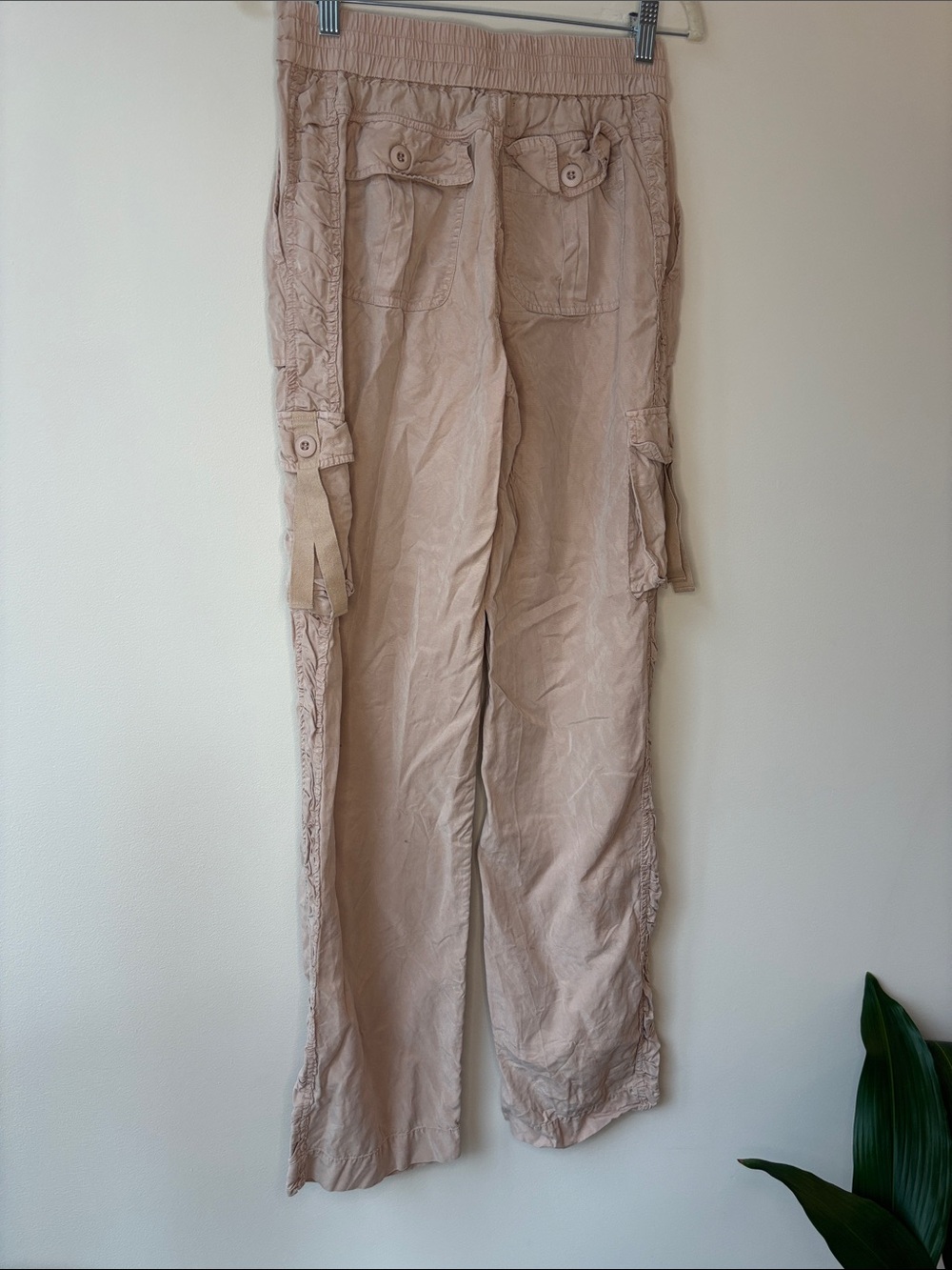 Straight-Leg Utility Pants in Beige - Picture 11 of 12